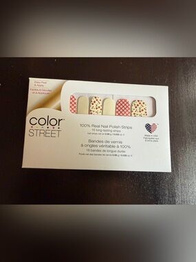 Color Street Cherry-Picked Nail Polish Strips
